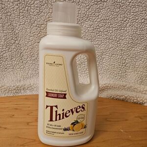 NEW Young Living Thieves Laundry Soap 32 oz Concentrated up to 64 Loads YL YLEO